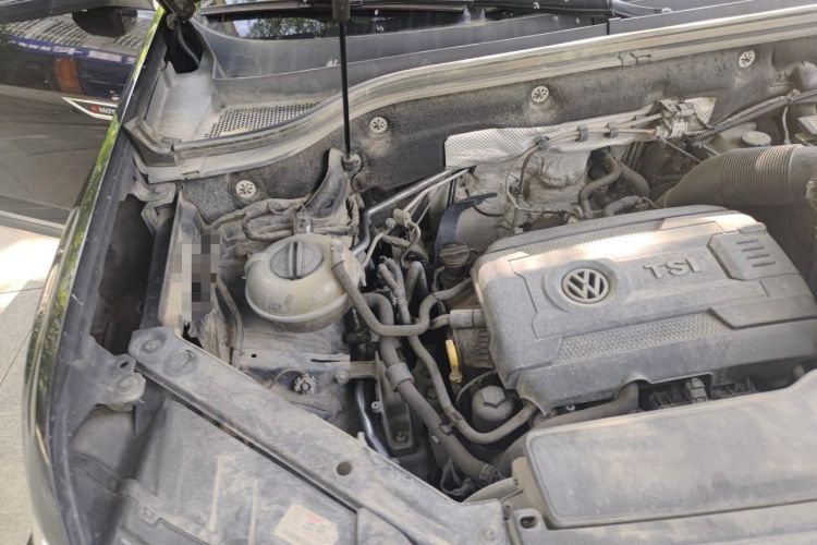 Used Volkswagen Teramont 2017 380TSI Four-Wheel Drive Luxury Edition Engine Bay Right