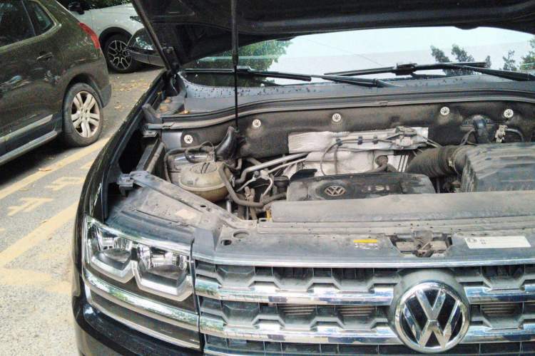 Used Volkswagen Teramont 2017 380TSI Four-Wheel Drive Luxury Edition Engine Bay Right