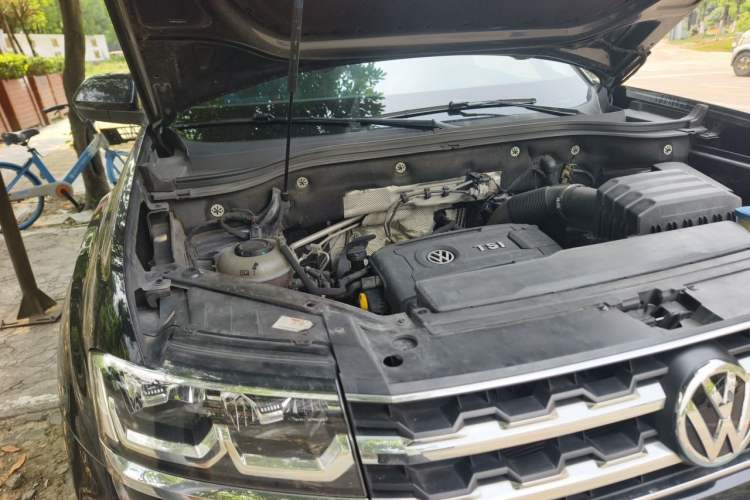 Used Volkswagen Teramont 2017 380TSI Four-Wheel Drive Luxury Edition Engine Bay Right