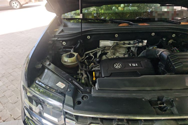 Used Volkswagen Teramont 2017 380TSI Four-Wheel Drive Luxury Edition Engine Bay Right