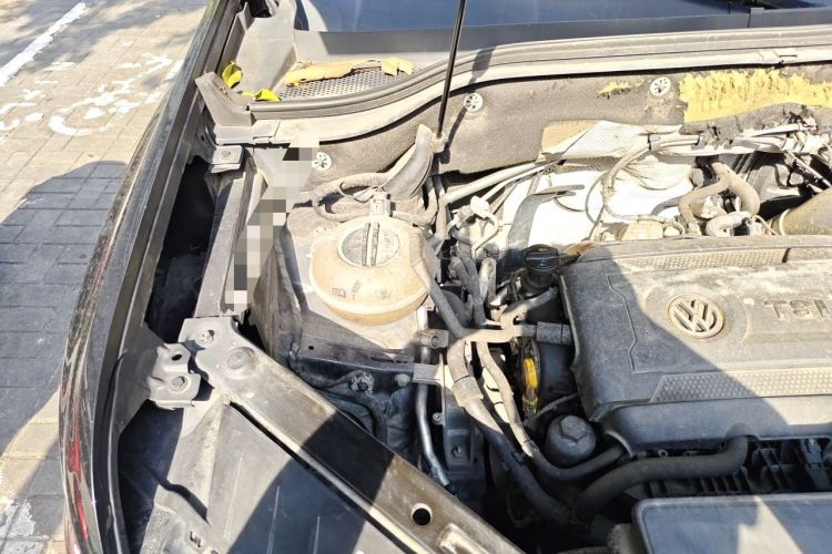 Used Volkswagen Teramont 2017 380TSI Four-Wheel Drive Luxury Edition Engine Bay Right