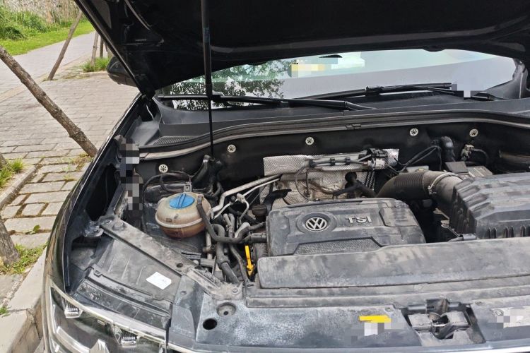 Used Volkswagen Teramont 2017 380TSI Four-Wheel Drive Luxury Edition Engine Bay Right
