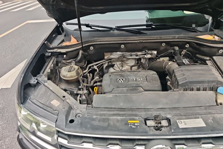 Used Volkswagen Teramont 2017 380TSI Four-Wheel Drive Luxury Edition Engine Bay Right