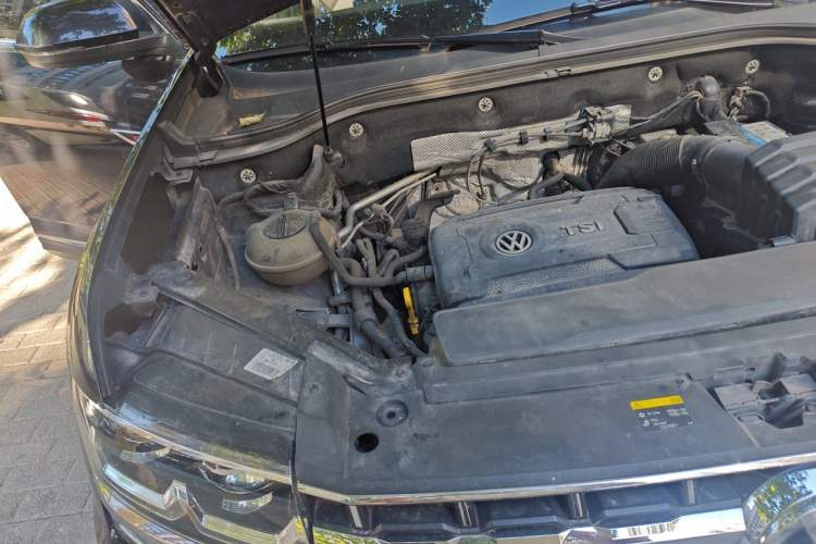 Used Volkswagen Teramont 2017 380TSI Four-Wheel Drive Flagship Edition Engine Bay Right