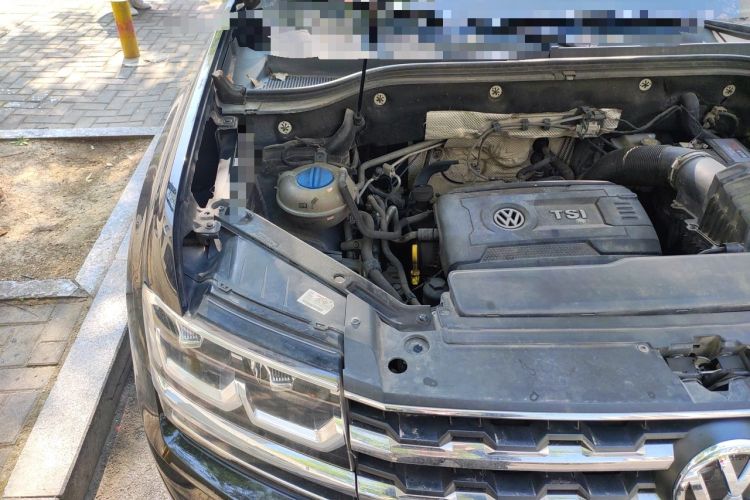 Used Volkswagen Teramont 2017 380TSI Four-Wheel Drive Luxury Edition Engine Bay Right