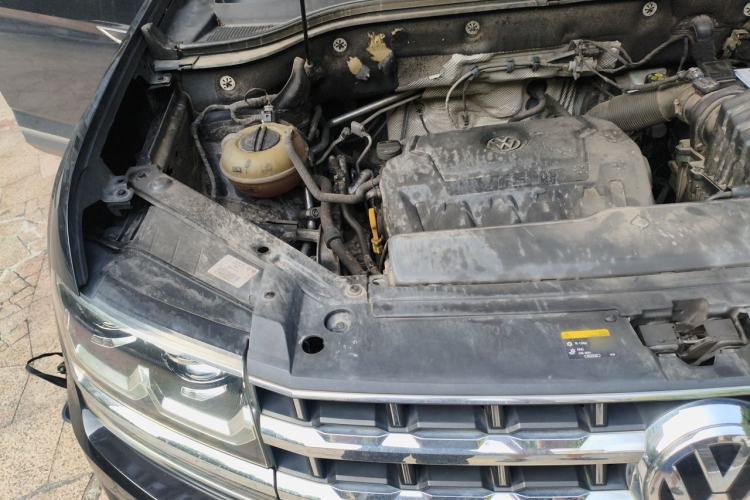 Used Volkswagen Teramont 2017 330TSI Two-Wheel-Drive Flagship Edition Engine Bay Right