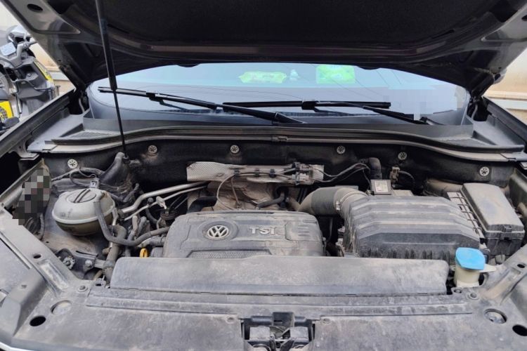 Used Volkswagen Teramont 2017 380TSI Four-Wheel Drive Luxury Edition Engine Bay