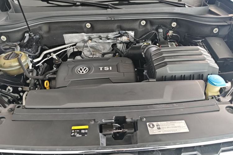Used Volkswagen Teramont 2017 380TSI Four-Wheel Drive Luxury Edition Engine Bay