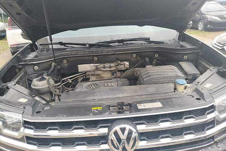 Used Volkswagen Teramont 2017 380TSI Four-Wheel Drive Luxury Edition Engine Bay