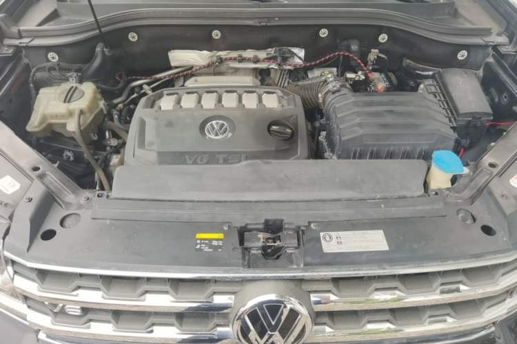 Used Volkswagen Teramont 2017 530 V6 Four-Wheel Drive Luxury Edition Engine Bay