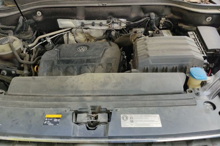 Used Volkswagen Teramont 2017 330TSI Two-Wheel-Drive Luxury Edition Engine Bay