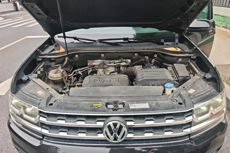 Used Volkswagen Teramont 2017 380TSI Four-Wheel Drive Luxury Edition Engine Bay
