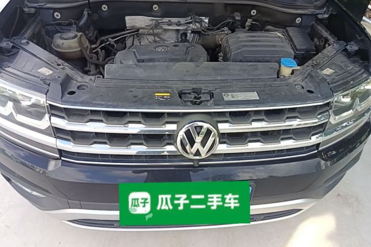Used Volkswagen Teramont 2017 330TSI Two-Wheel-Drive Luxury Edition Engine Bay