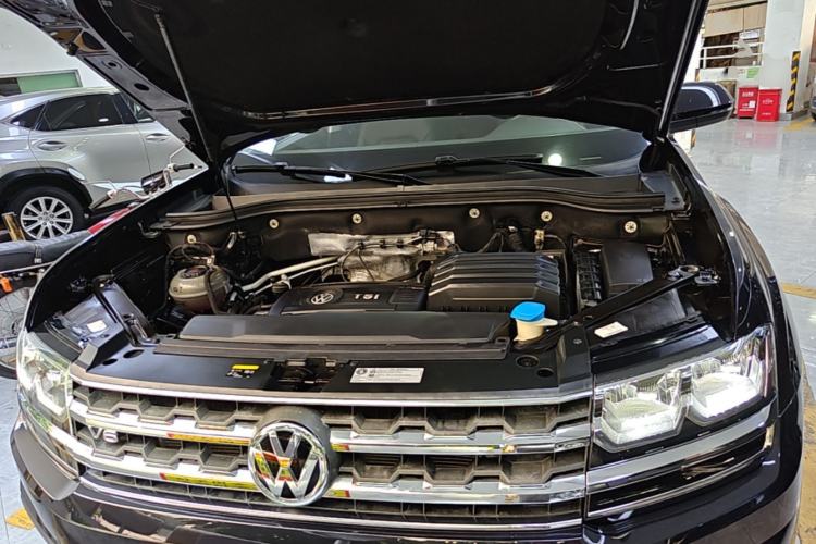Used Volkswagen Teramont 2017 380TSI Four-Wheel Drive Luxury Edition Engine Bay