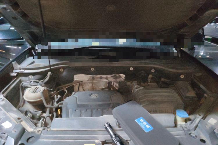 Used Volkswagen Teramont 2017 330TSI Two-Wheel-Drive Luxury Edition Engine Bay