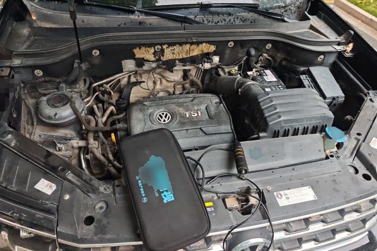 Used Volkswagen Teramont 2017 380TSI Four-Wheel Drive Luxury Edition Engine Bay
