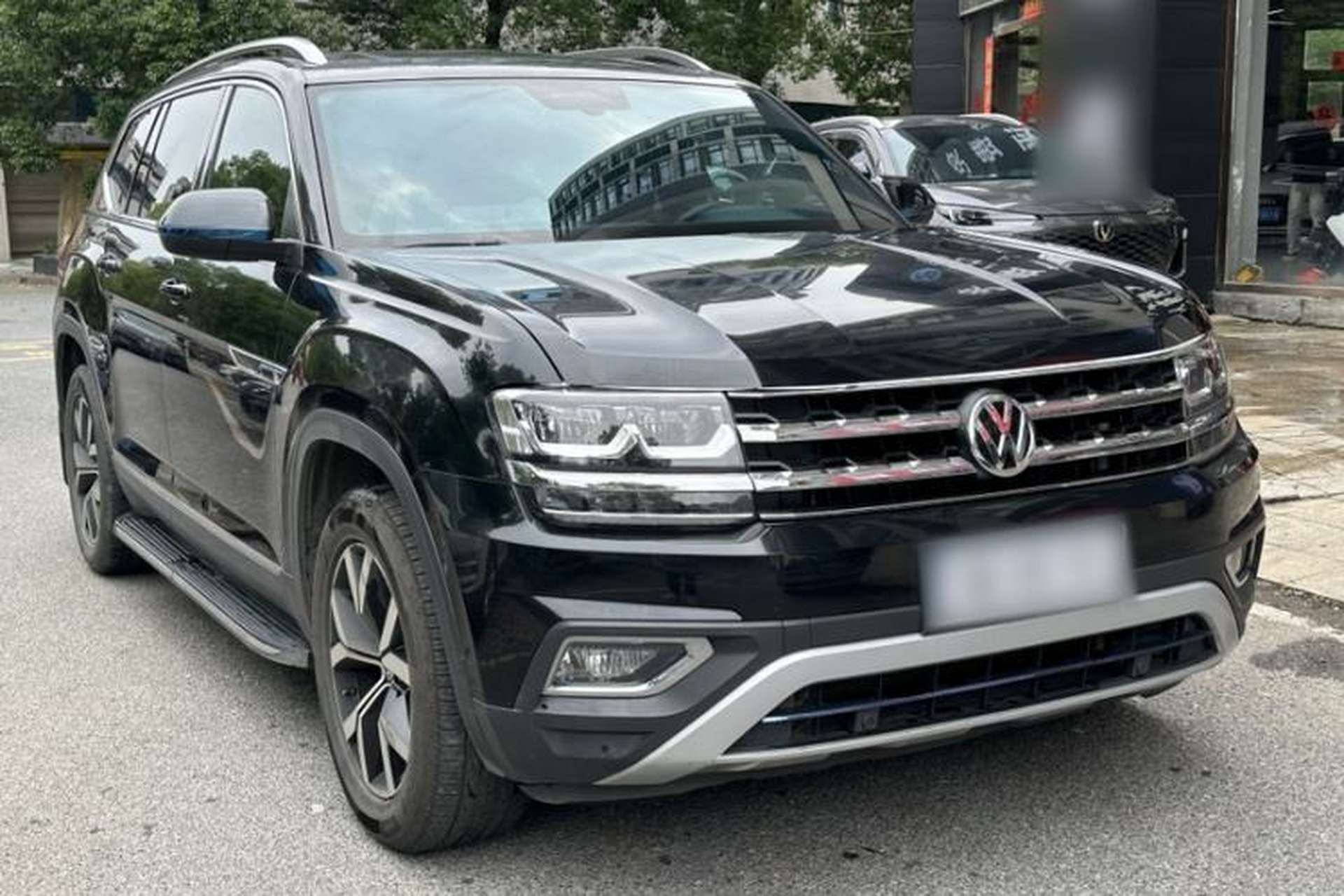 Used Volkswagen Teramont 2017 330TSI Two-Wheel-Drive Luxury Edition Exterior 2