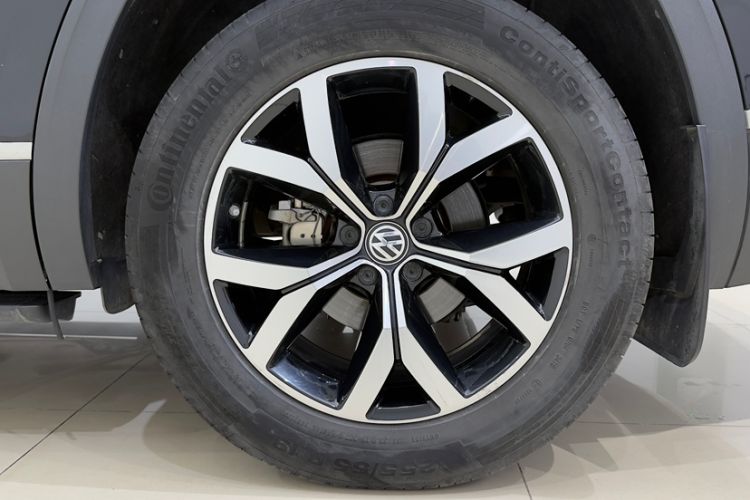 Used Volkswagen Teramont 2017 530 V6 Four-Wheel Drive Luxury Edition Exterior 8