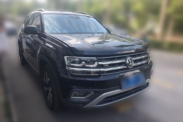 Used Volkswagen Teramont 2017 530 V6 Four-Wheel Drive Luxury Edition Front Right 45 Deg
