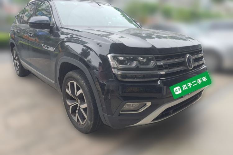 Used Volkswagen Teramont 2017 530 V6 Four-Wheel Drive Luxury Edition Front Right 45 Deg