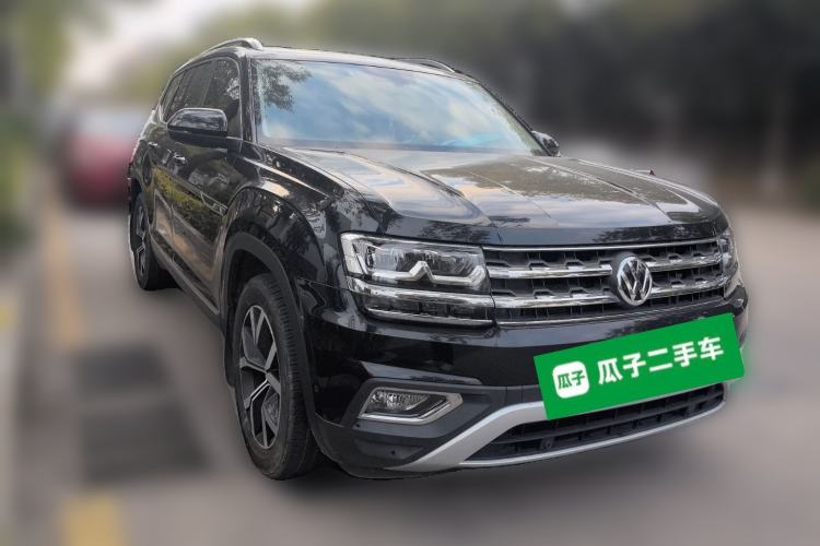 Used Volkswagen Teramont 2017 330TSI Two-Wheel-Drive Luxury Edition Front Right 45 Deg