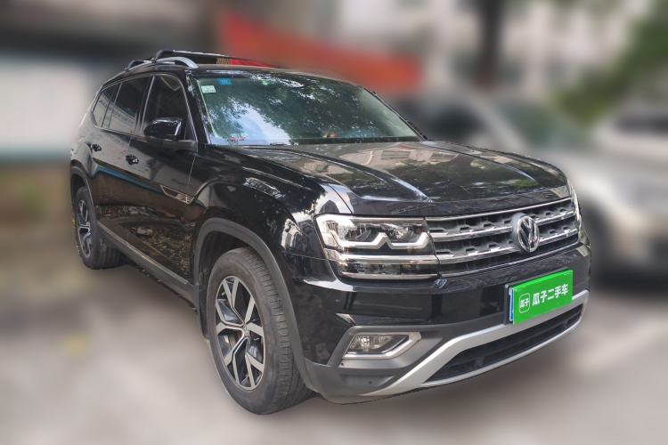 Used Volkswagen Teramont 2017 330TSI Two-Wheel-Drive Luxury Edition Front Right 45 Deg