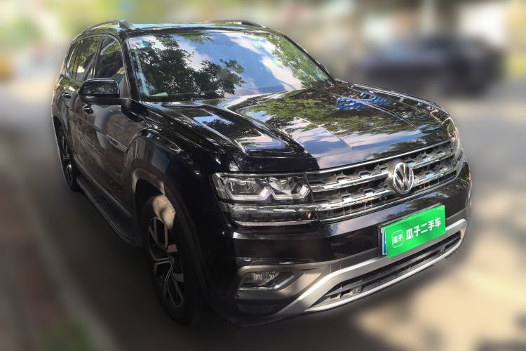 Used Volkswagen Teramont 2017 330TSI Two-Wheel-Drive Luxury Edition Front Right 45 Deg