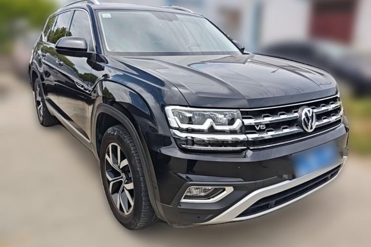 Used Volkswagen Teramont 2017 530 V6 Four-Wheel Drive Luxury Edition Front Right 45 Deg