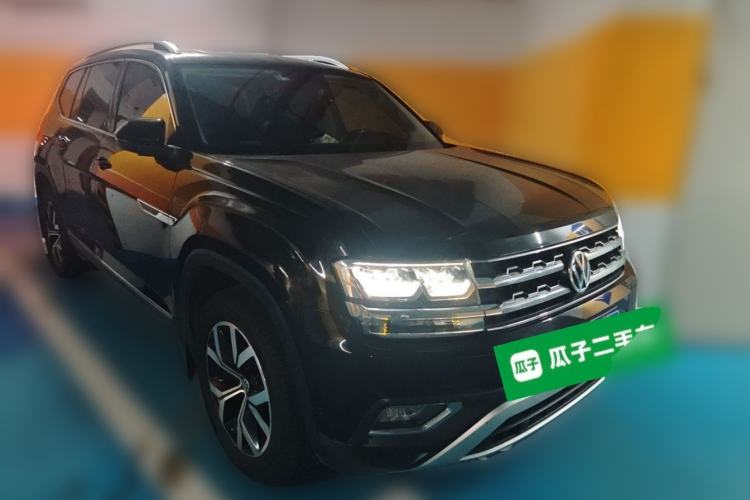Used Volkswagen Teramont 2017 330TSI Two-Wheel-Drive Luxury Edition Front Right 45 Deg