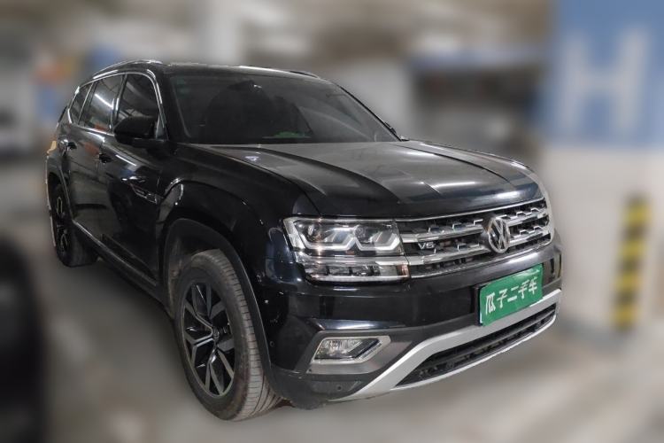 Used Volkswagen Teramont 2017 530 V6 Four-Wheel Drive Luxury Edition Front Right 45 Deg