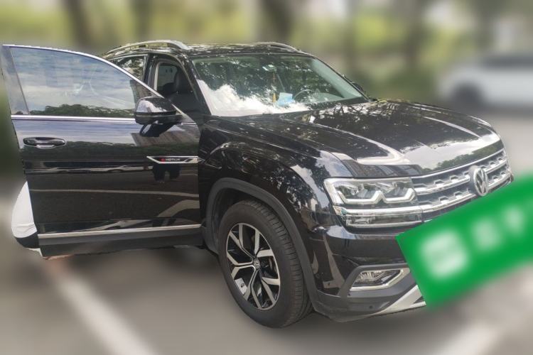 Used Volkswagen Teramont 2017 380TSI Four-Wheel Drive Luxury Edition Front Right 45 Deg
