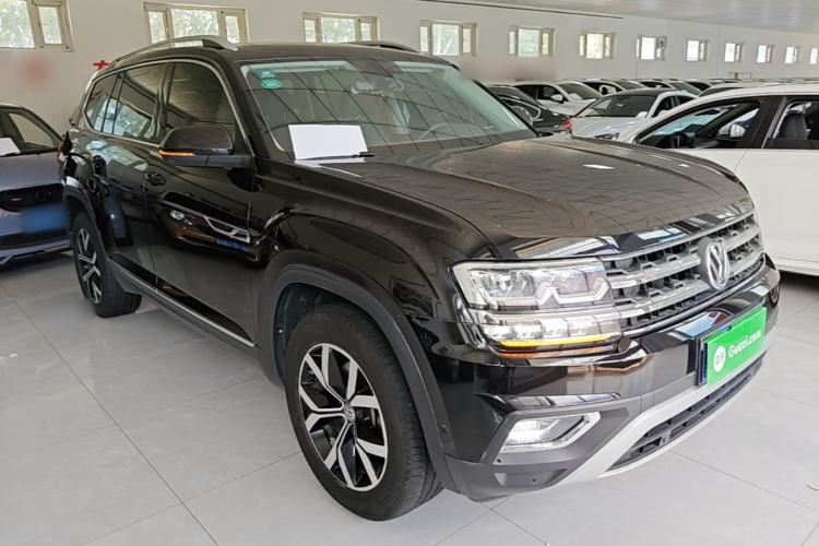 Used Volkswagen Teramont 2017 330TSI Two-Wheel-Drive Luxury Edition Front Right 45 Deg