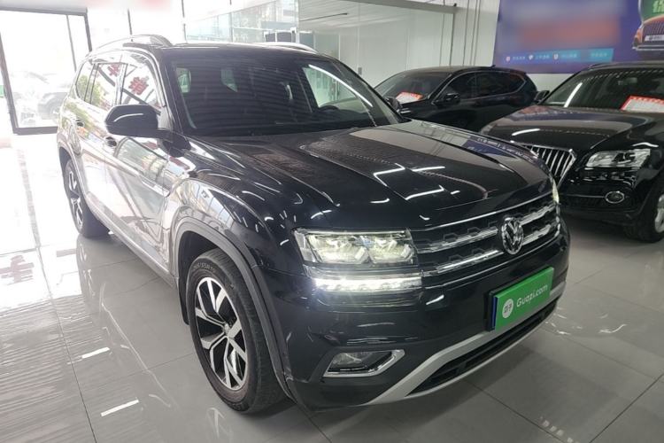 Used Volkswagen Teramont 2017 330TSI Two-Wheel-Drive Luxury Edition Front Right 45 Deg