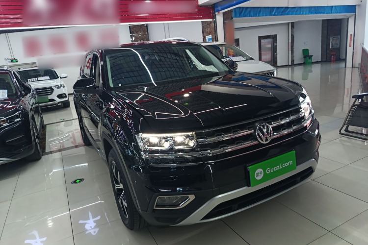 Used Volkswagen Teramont 2017 330TSI Two-Wheel-Drive Luxury Edition Front Right 45 Deg