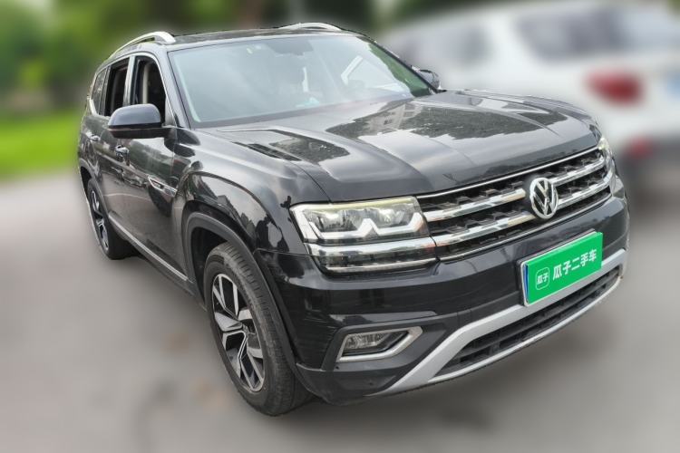 Used Volkswagen Teramont 2017 380TSI Four-Wheel Drive Luxury Edition Front Right 45 Deg
