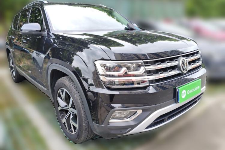 Used Volkswagen Teramont 2017 330TSI Two-Wheel-Drive Luxury Edition Front Right 45 Deg