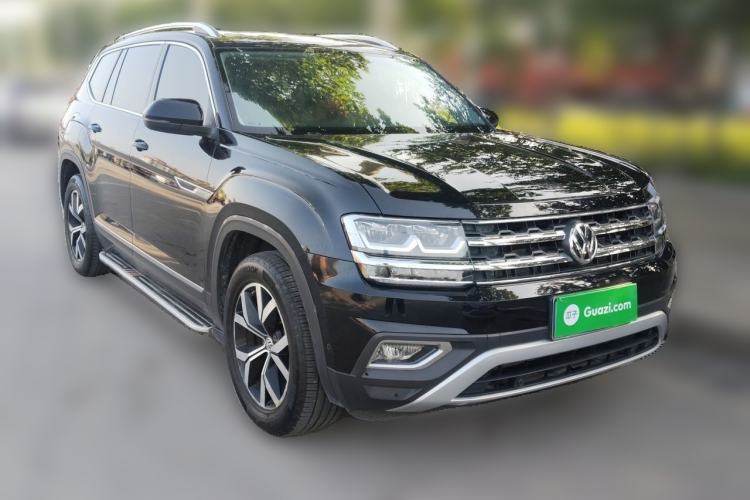 Used Volkswagen Teramont 2017 330TSI Two-Wheel-Drive Luxury Edition Front Right 45 Deg