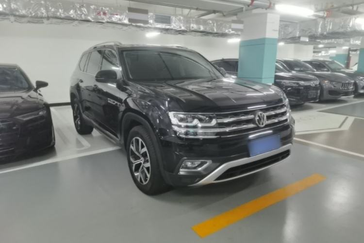 Used Volkswagen Teramont 2017 380TSI Four-Wheel Drive Luxury Edition Front Right 45 Deg