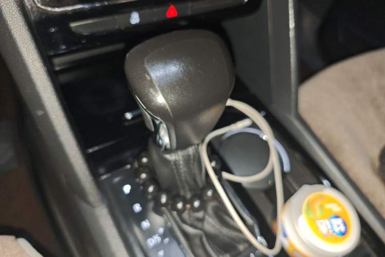 Used Volkswagen Teramont 2017 380TSI Four-Wheel Drive Luxury Edition Gear Lever