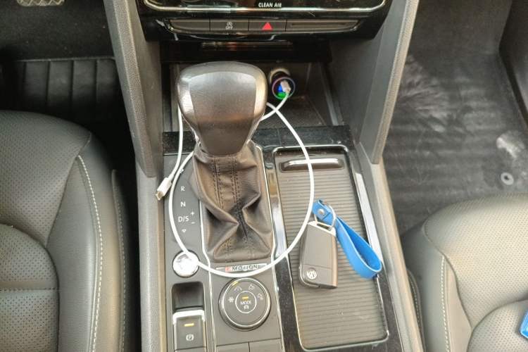 Used Volkswagen Teramont 2017 380TSI Four-Wheel Drive Luxury Edition Gear Lever