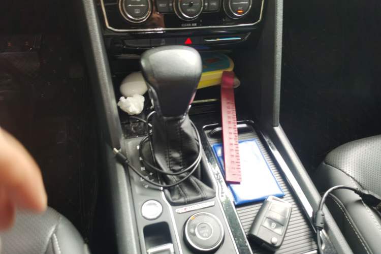 Used Volkswagen Teramont 2017 380TSI Four-Wheel Drive Luxury Edition Gear Lever