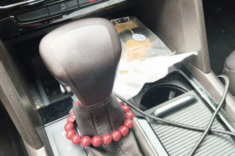 Used Volkswagen Teramont 2017 380TSI Four-Wheel Drive Luxury Edition Gear Lever