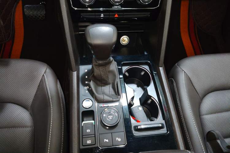 Used Volkswagen Teramont 2017 380TSI Four-Wheel Drive Luxury Edition Gear Lever