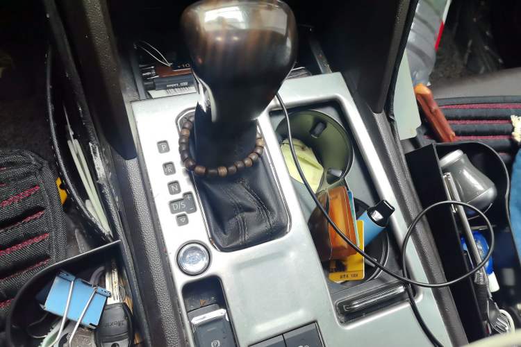 Used Volkswagen Teramont 2017 330TSI Two-Wheel-Drive Luxury Edition Gear Lever
