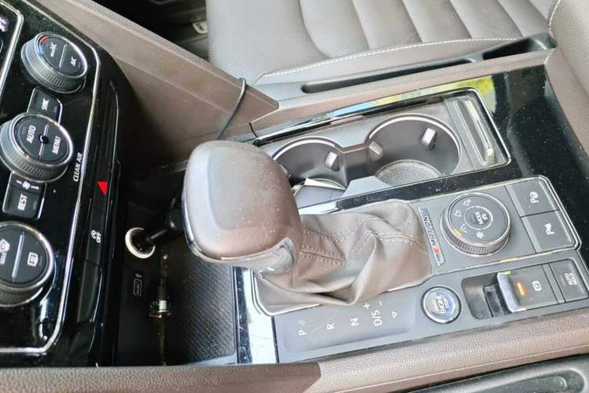 Used Volkswagen Teramont 2017 380TSI Four-Wheel Drive Luxury Edition Gear Lever