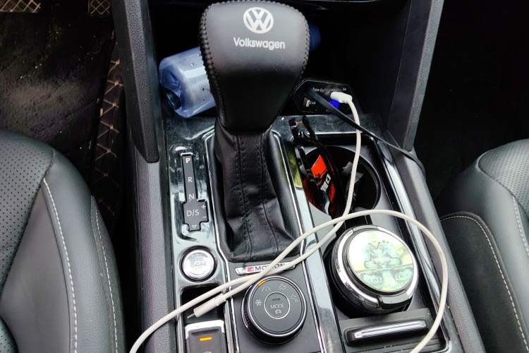 Used Volkswagen Teramont 2017 380TSI Four-Wheel Drive Luxury Edition Gear Lever