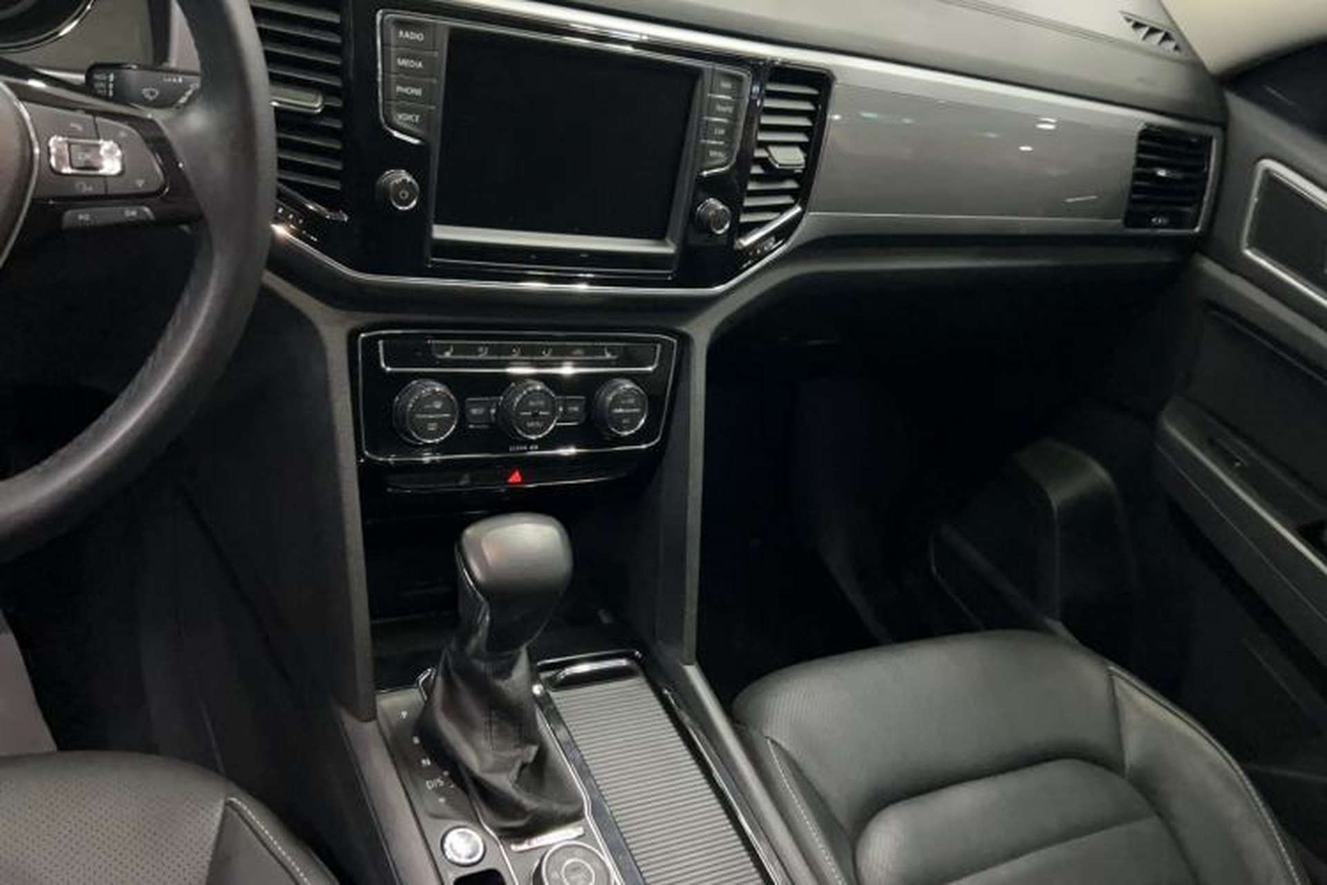 Used Volkswagen Teramont 2017 380TSI Four-Wheel Drive Luxury Edition Gear Lever