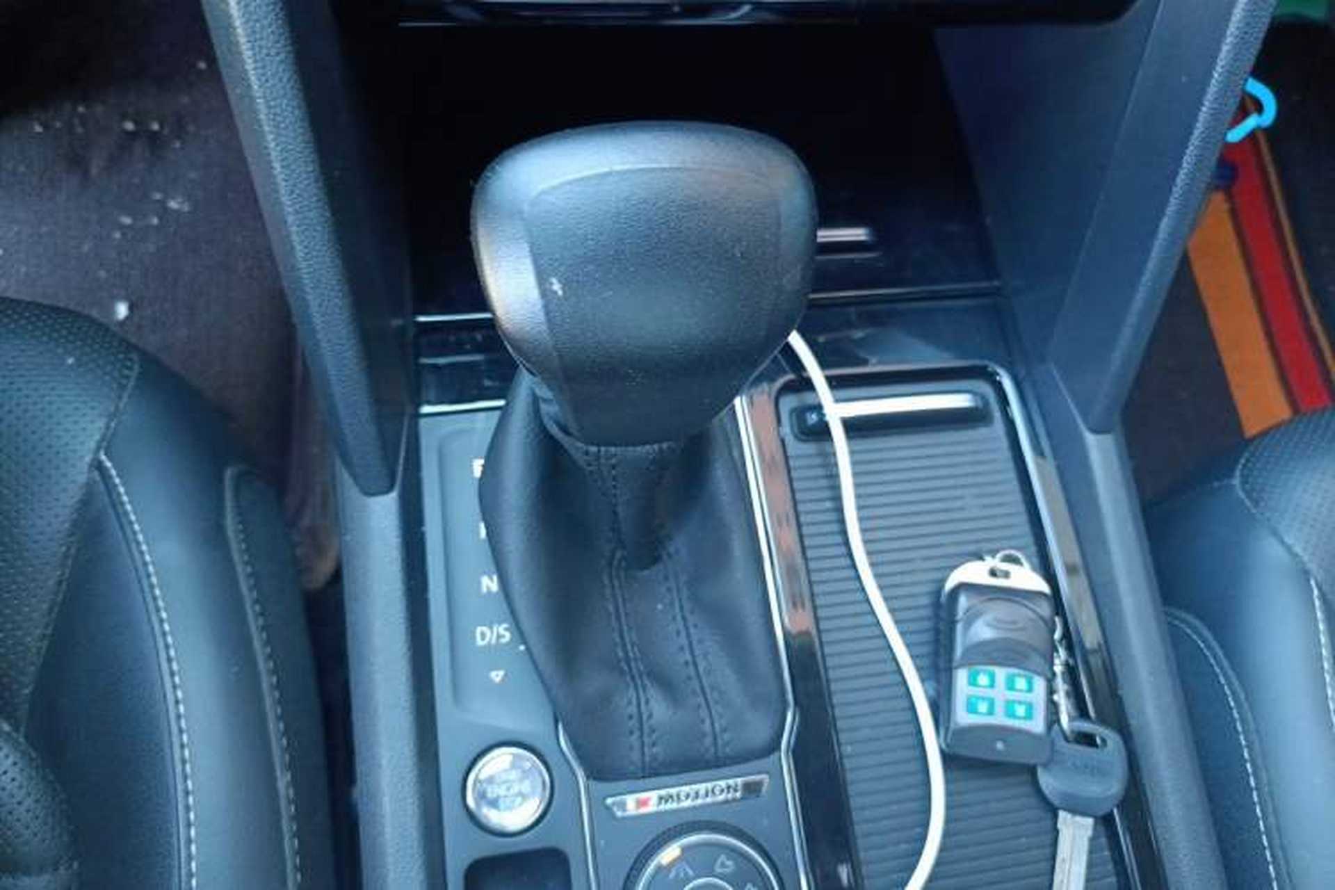 Used Volkswagen Teramont 2017 380TSI Four-Wheel Drive Luxury Edition Gear Lever