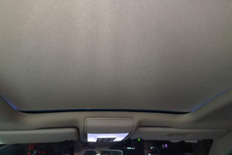 Used Volkswagen Teramont 2017 330TSI Two-Wheel-Drive Flagship Edition Headliner