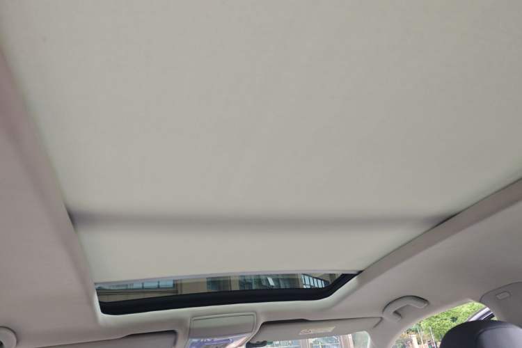 Used Volkswagen Teramont 2017 330TSI Two-Wheel-Drive Luxury Edition Headliner